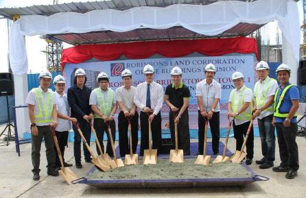 robinsons-groundbreaking