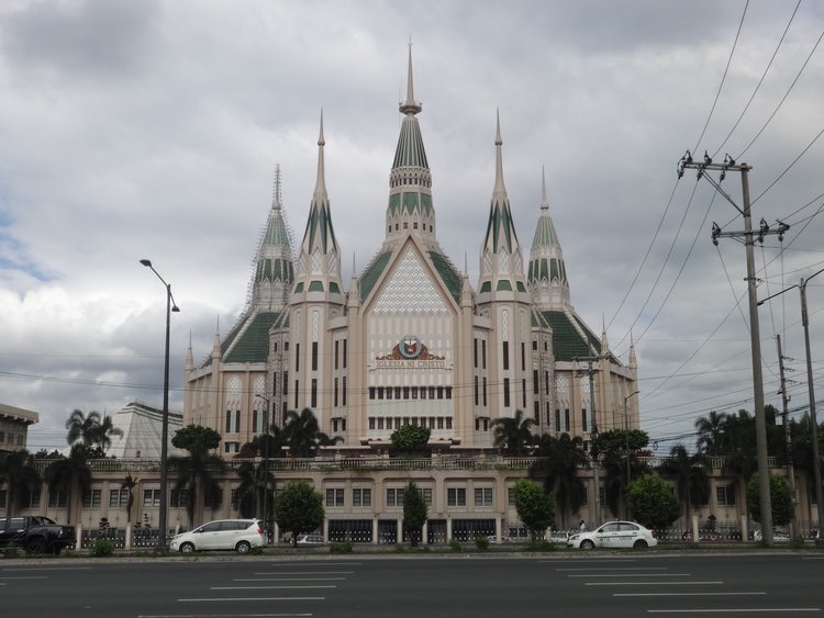 Iglesia_ni_Cristo_Central_Temple_(Commonwealth_Avenue,_Quezon_City)(2018-02-07).jpg